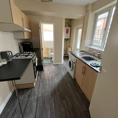 Flat 1, 67 Colwick Road Ng2 4Al Apartment Nottingham Ngoại thất bức ảnh