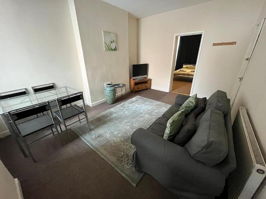 Flat 1, 67 Colwick Road Ng2 4Al Apartment Nottingham Ngoại thất bức ảnh